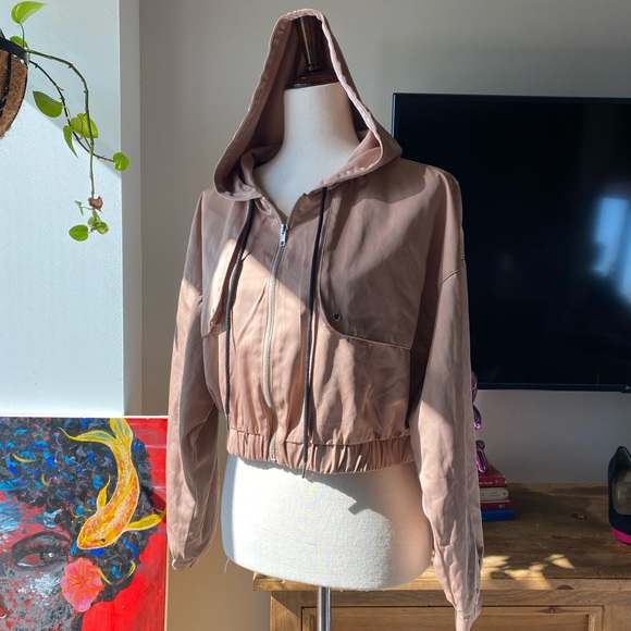 Chic and Stylish Crop Bomber Hoodie Jacket by Forever 21 - Small - Picture 3 of 15